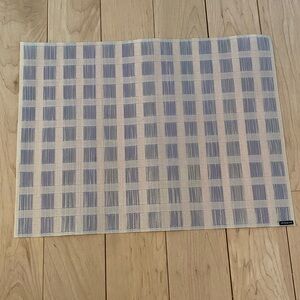Chilewich Rectangle White and Blue Checkered Placemat set of 8